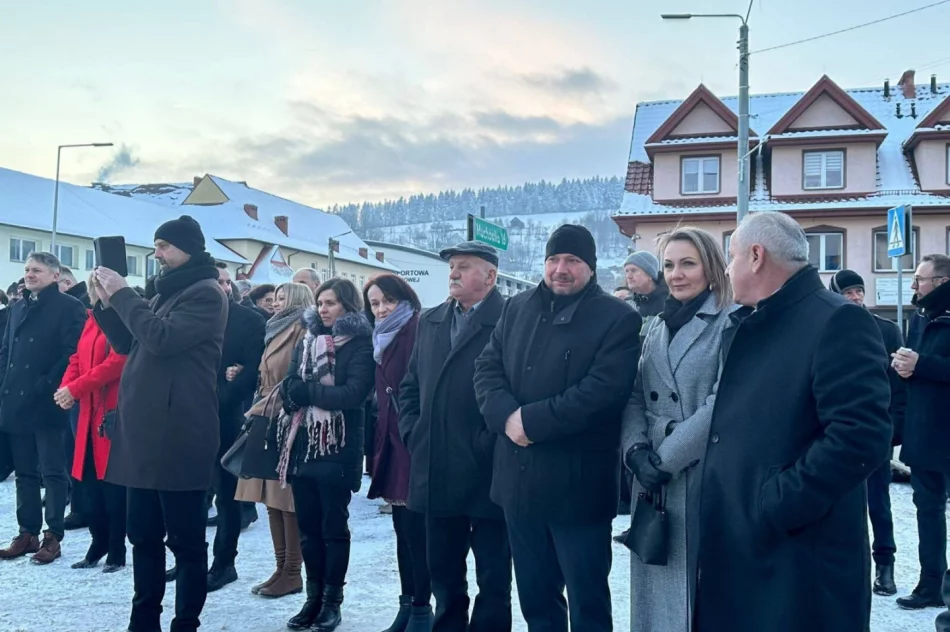 Oficjalne otwarcie urzędu po modernizacji - zdjęcie 3
