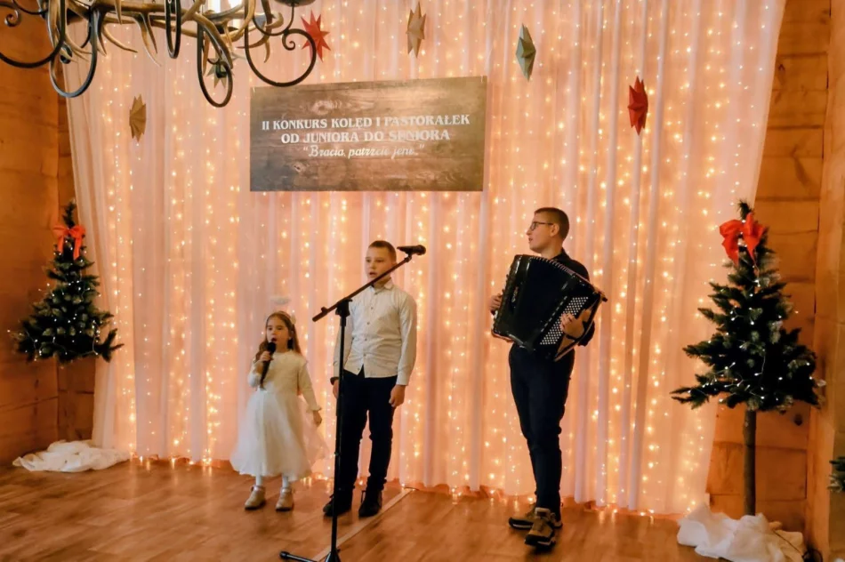II Międzypokoleniowy Konkurs Kolęd i Pastorałek „Bracia, patrzcie jeno…” w Limanowej - zdjęcie 16