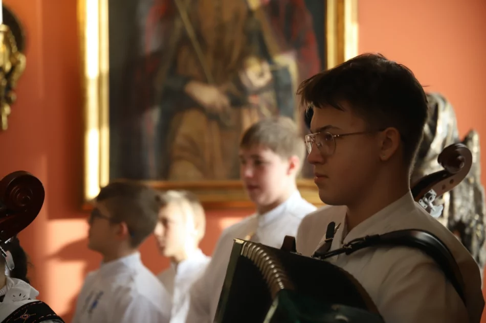 Kolędnicy u kardynała Grzegorza Rysia - zdjęcie 16