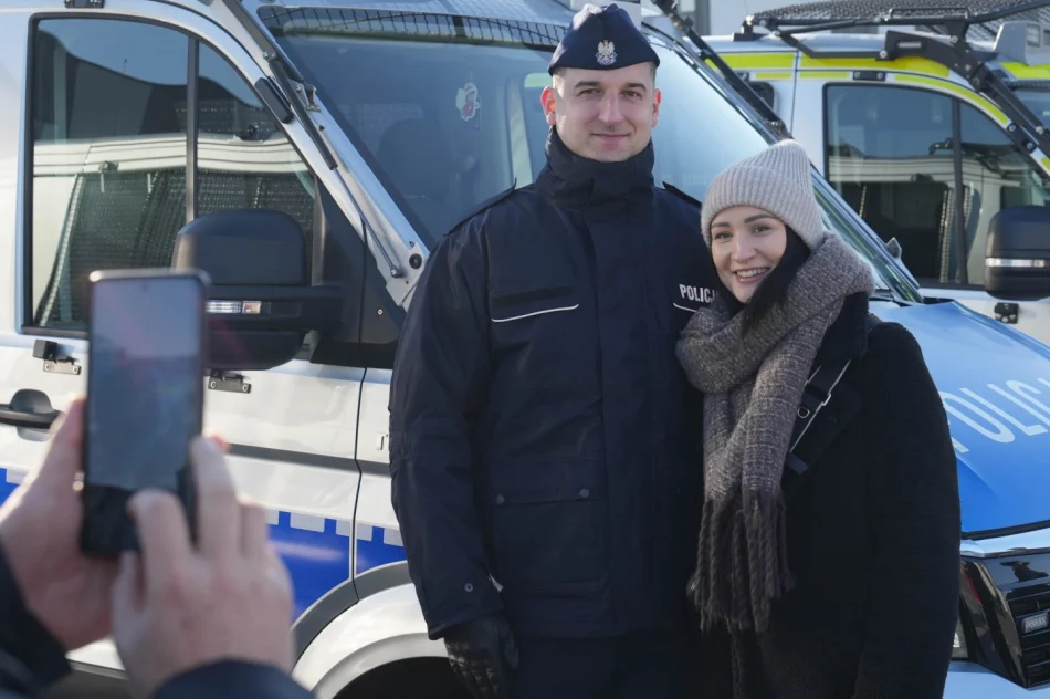Szeregi małopolskiej policji zasiliło 90 funkcjonariuszy. Jeden trafi do nas - zdjęcie 6
