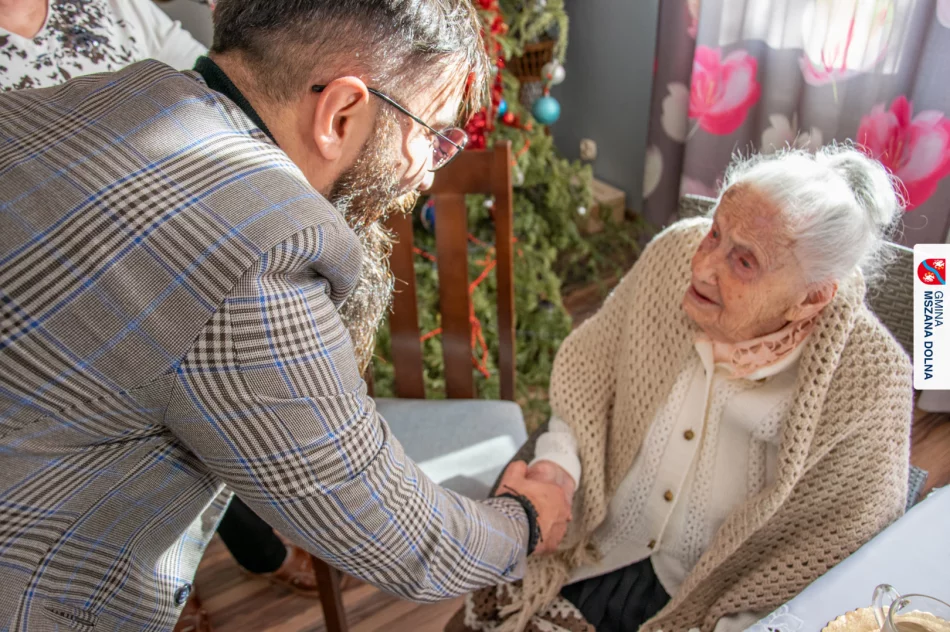 Najstarsza mieszkanka gminy: ma 105 lat i świetną pamięć - zdjęcie 3