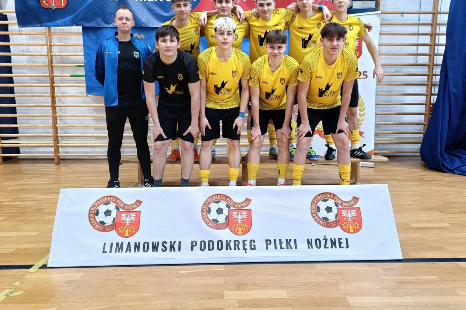 Dublet MKS Limanovia w juniorach młodszych - zdjęcie 2