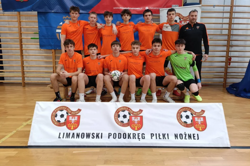 Dublet MKS Limanovia w juniorach młodszych - zdjęcie 4