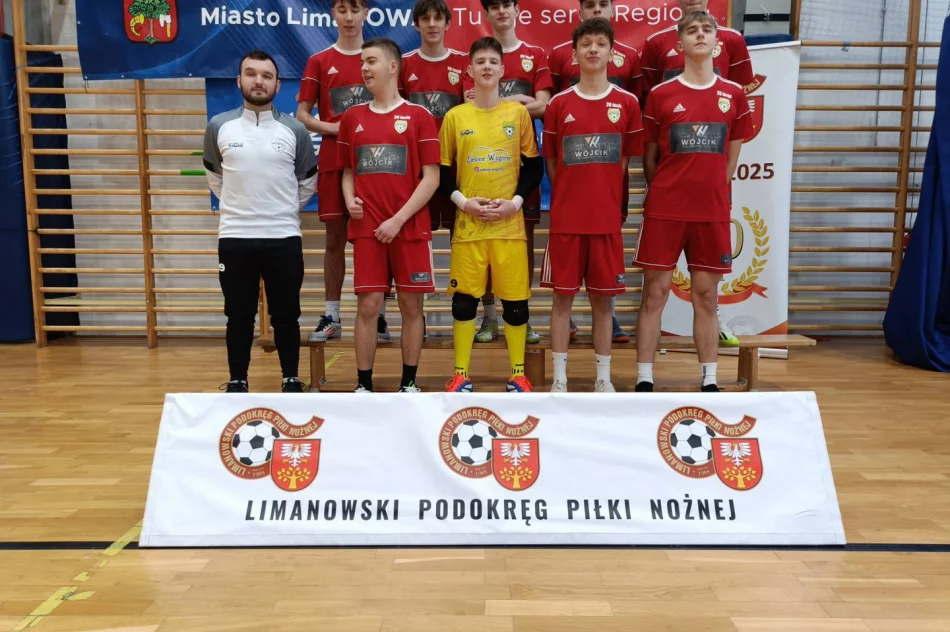 Dublet MKS Limanovia w juniorach młodszych - zdjęcie 5