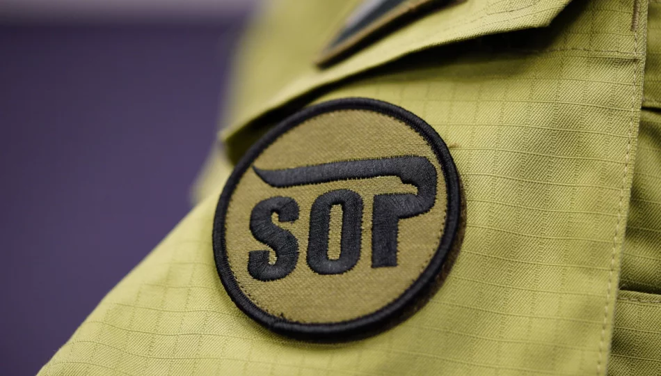 ​44-letni funkcjonariusz SOP zaatakował nożem swą rodzinę, nie żyje czterolatka - zdjęcie 1