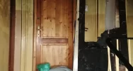 Policjant wyniósł mężczyznę z płonącego mieszkania, nie żyje 81-latka - zdjęcie 2