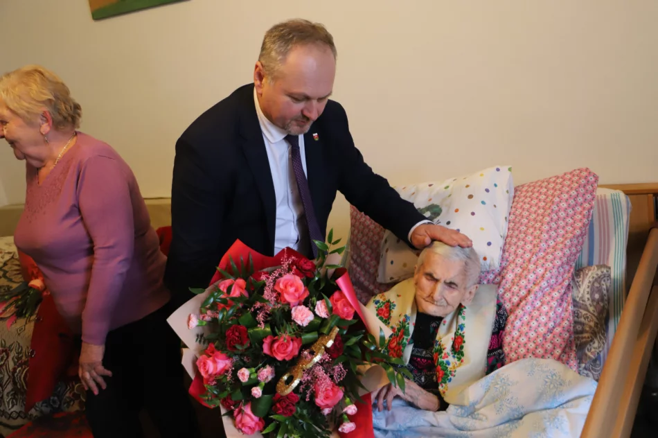100 lat pani Heleny Świerczek z Pisarzowej - zdjęcie 6