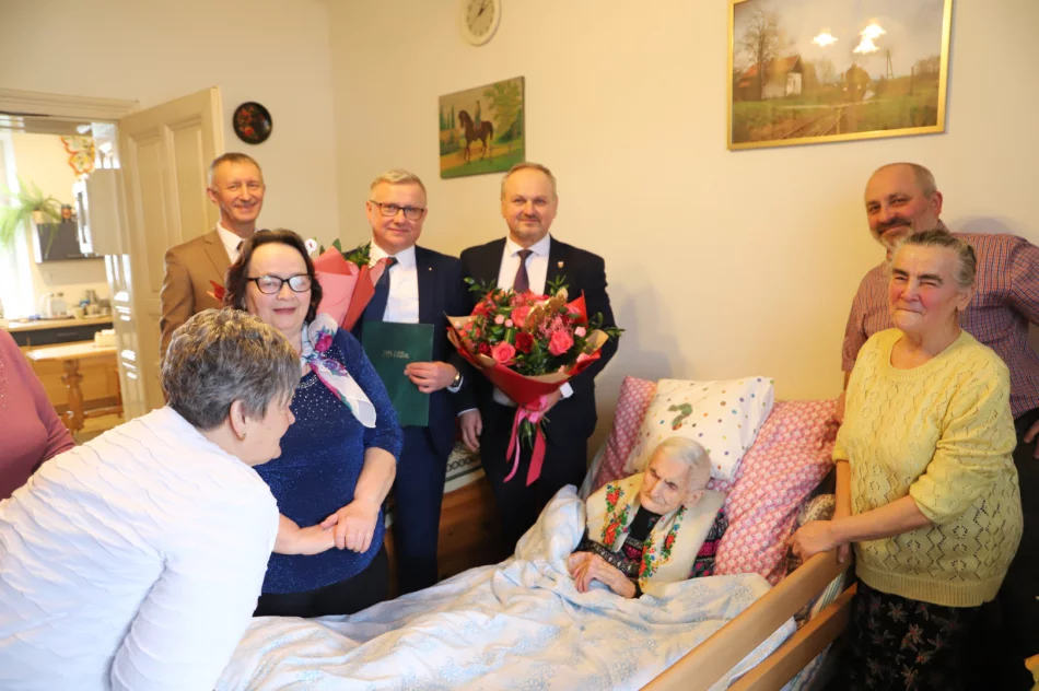 100 lat pani Heleny Świerczek z Pisarzowej - zdjęcie 8