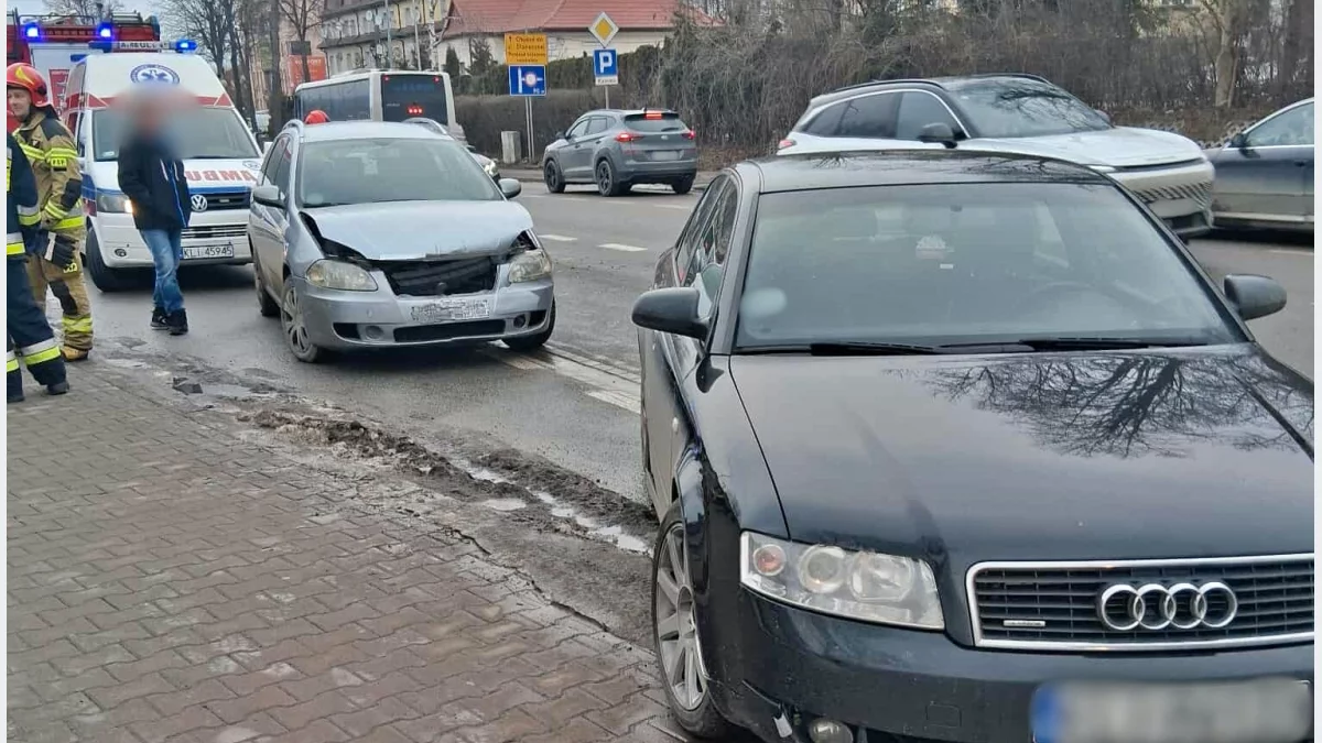Kolizja na Dk28/fot.: OSP Limanowa