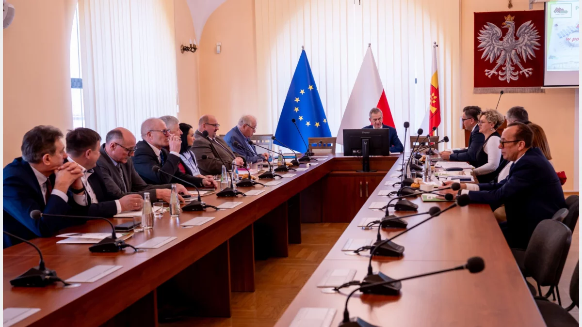 Nowa kadencja Rady Rynku Pracy - pierwsze posiedzenie/fot.: PUP Limanowa