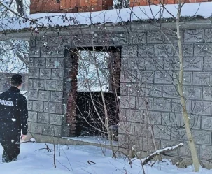 Policja ostrzega przed ryzykiem wychłodzenia. Trwają kontrole  - zdjęcie główne