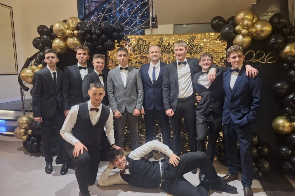 Co to był za bal! Studniówka 2026 (ZDJĘCIA i WIDEO) - zdjęcie 12