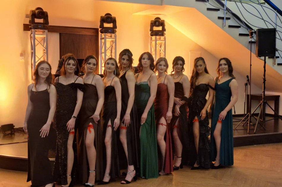 Co to był za bal! Studniówka 2026 (ZDJĘCIA i WIDEO) - zdjęcie 13