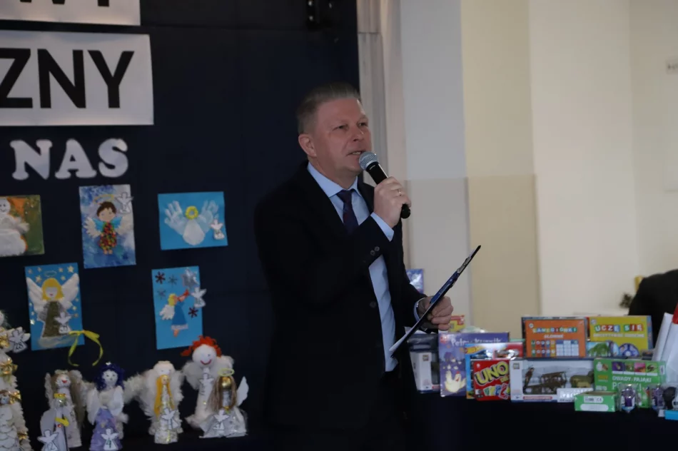 Anioły naprawdę są wśród nas – podsumowanie konkursu i bal integracyjny w SP Rupniów - zdjęcie 8