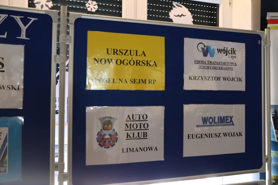 Anioły naprawdę są wśród nas – podsumowanie konkursu i bal integracyjny w SP Rupniów - zdjęcie 13