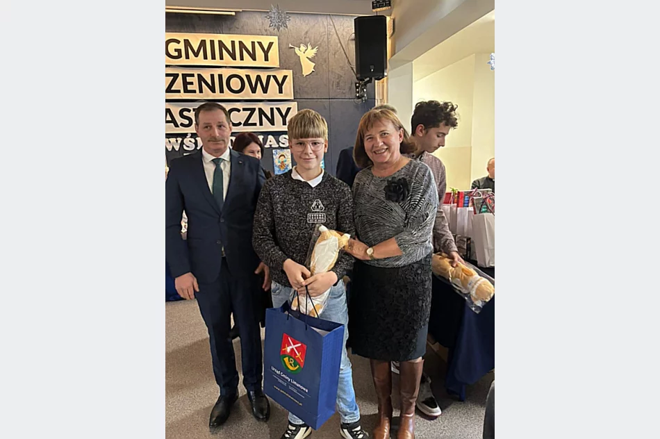 Podsumowanie XIII Miejsko-Gminnego Bożonarodzeniowego Konkursu Plastycznego pod hasłem „Anioły są wśród nas” - zdjęcie 13
