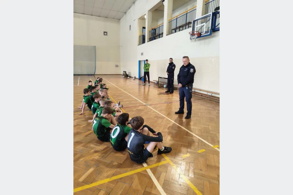 Policyjne rady dla dzieci na półkoloni - zdjęcie 3