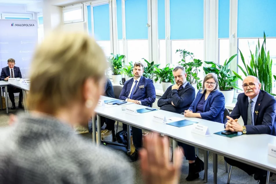Reprezentanci powiatu w Wojewódzkiej Radzie Rynku Pracy - zdjęcie 8
