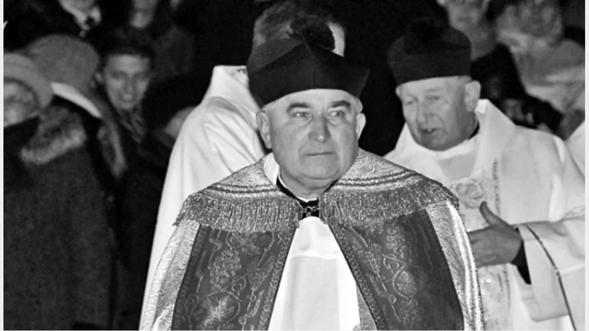 Portret śp. ks. prałata Edwarda Nylca, wieloletniego proboszcza i dziekana w Tymbarku