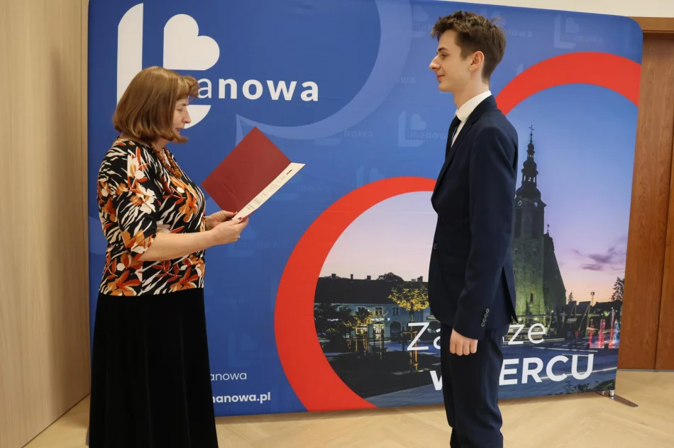 Odbyła się IV sesja Młodzieżowej Rady Miasta Limanowa - zdjęcie 18