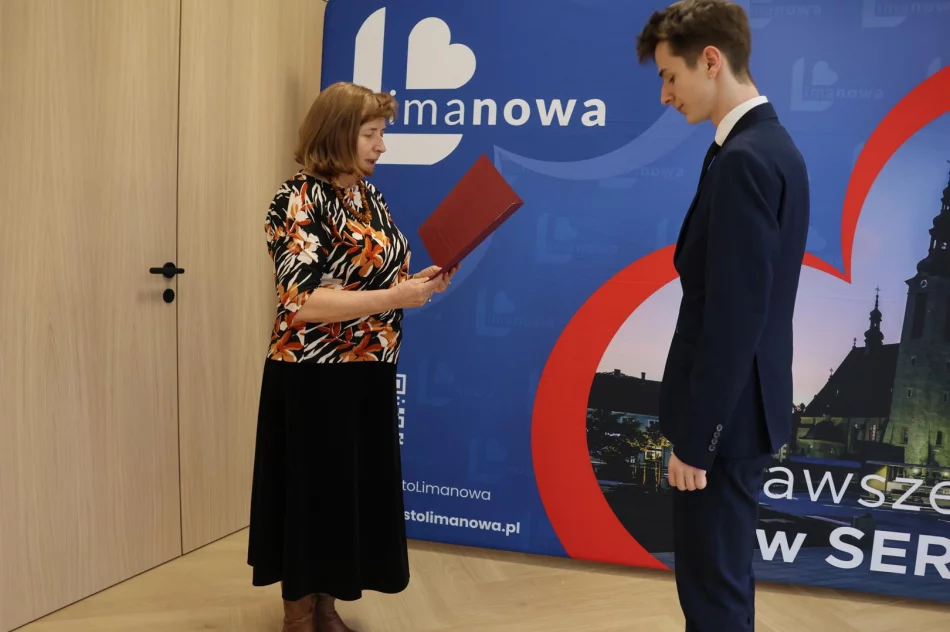 Odbyła się IV sesja Młodzieżowej Rady Miasta Limanowa - zdjęcie 19