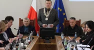 XXVI Sesja Rady Miasta Limanowa. Decyzje finansowe, opieka nad najmłodszymi i trudna sytuacja wokół LDK - zdjęcie 2