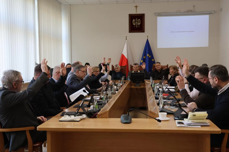 XXVI Sesja Rady Miasta Limanowa. Decyzje finansowe, opieka nad najmłodszymi i trudna sytuacja wokół LDK - zdjęcie 13