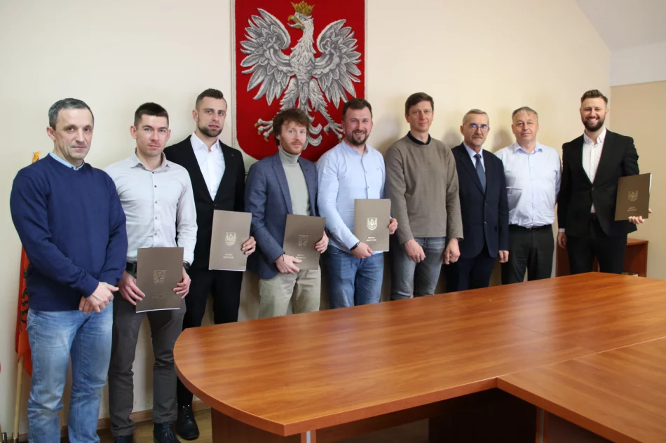 Gmina dzieli 300 tys. zł między kluby - zdjęcie 4