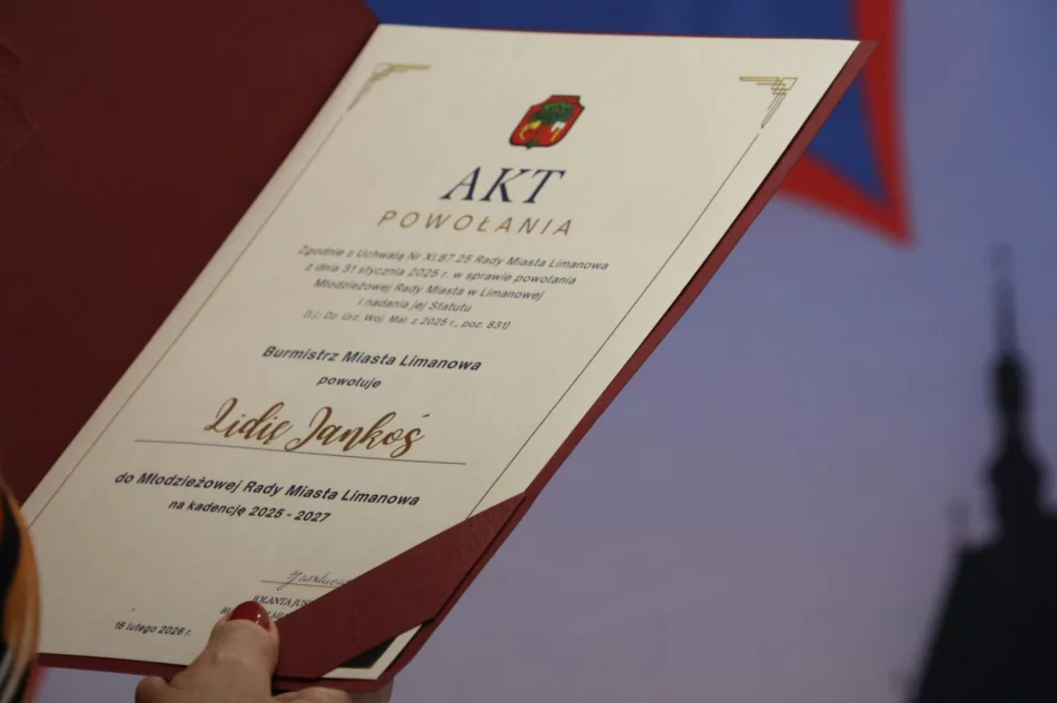 Nowi radni i ambitne plany. Młodzieżowa rada po sesji - zdjęcie 13