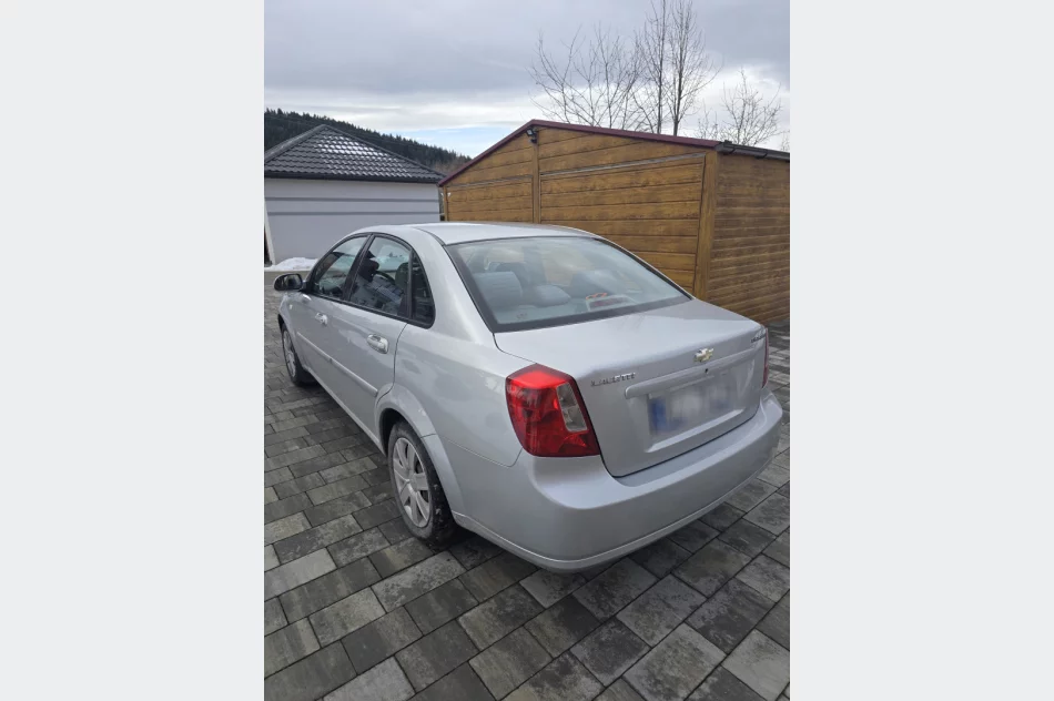 Chevrolet Lacetti 1.6 16V LPG • 2 właściciel • Opłaty do 2027 - zdjęcie 3