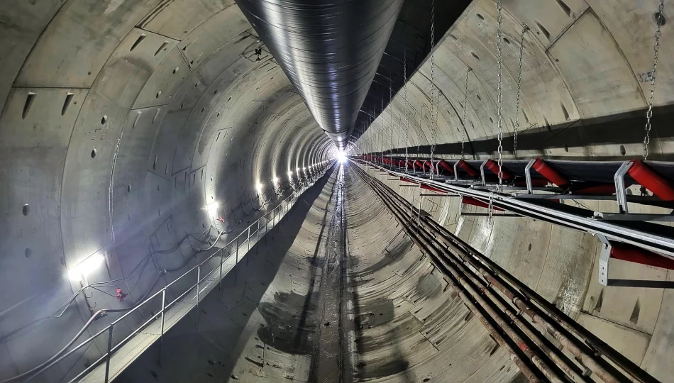 Stan rannego w tunelu jest stabilny. Życiu 42-latka nic nie zagraża - zdjęcie 1