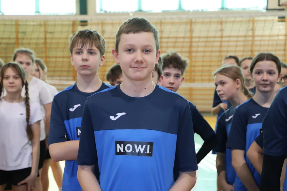 Pisarzowa i Mordarka Mistrzami Gminy Limanowa w Siatkówce Dzieci - zdjęcie 8
