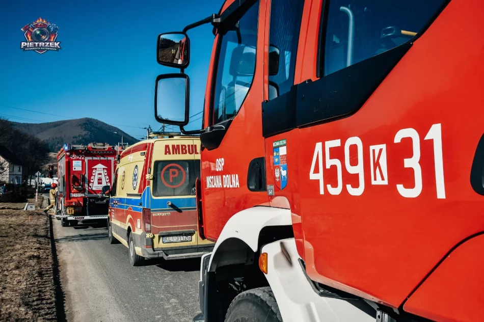 Kolizja dwóch aut na DK 28 - zdjęcie 4
