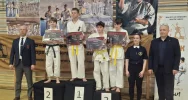 Limanowscy karatecy z medalowym dorobkiem w wojewódzkiej rywalizacji - zdjęcie 2