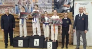 Limanowscy karatecy z medalowym dorobkiem w wojewódzkiej rywalizacji - zdjęcie 5