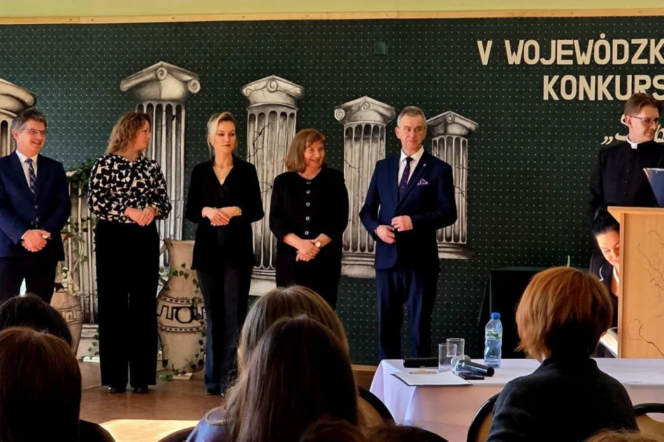 V edycja Wojewódzkiego Konkursu Filozoficznego „Sapere Aude!” w I LO w Limanowej - zdjęcie 3