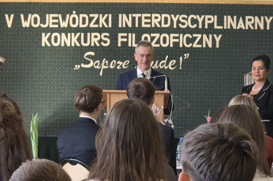 V edycja Wojewódzkiego Konkursu Filozoficznego „Sapere Aude!” w I LO w Limanowej - zdjęcie 7