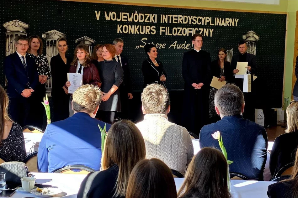 V edycja Wojewódzkiego Konkursu Filozoficznego „Sapere Aude!” w I LO w Limanowej - zdjęcie 8
