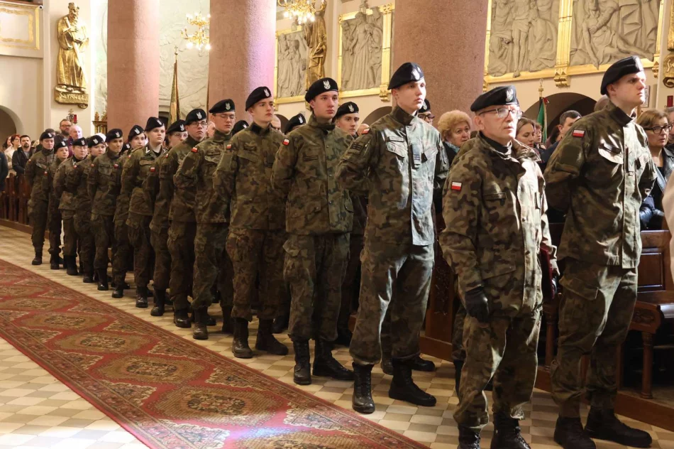  Narodowy Dzień Pamięci Żołnierzy Wyklętych – odbyły się uroczyste obchody - zdjęcie 15