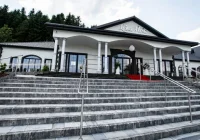 Dzień Kobiet: kolacja, zabawa z DJ-em i konkursy z nagrodami - zdjęcie główne
