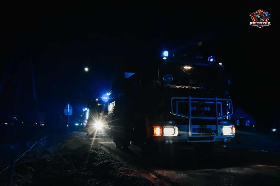 Domownicy ewakuowali się przed przybyciem służb - zdjęcie 2