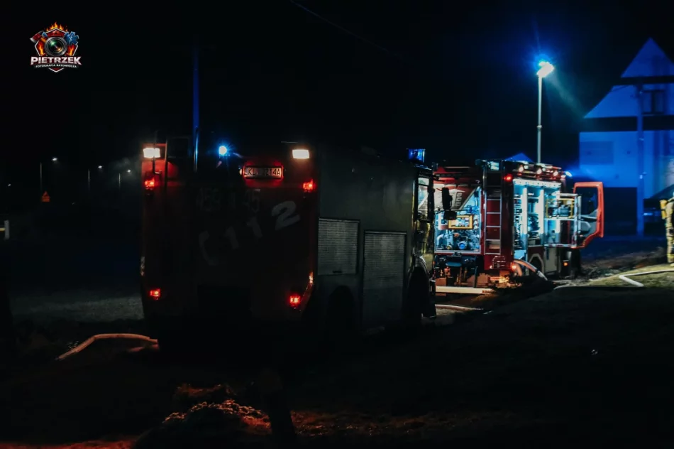 Domownicy ewakuowali się przed przybyciem służb - zdjęcie 3