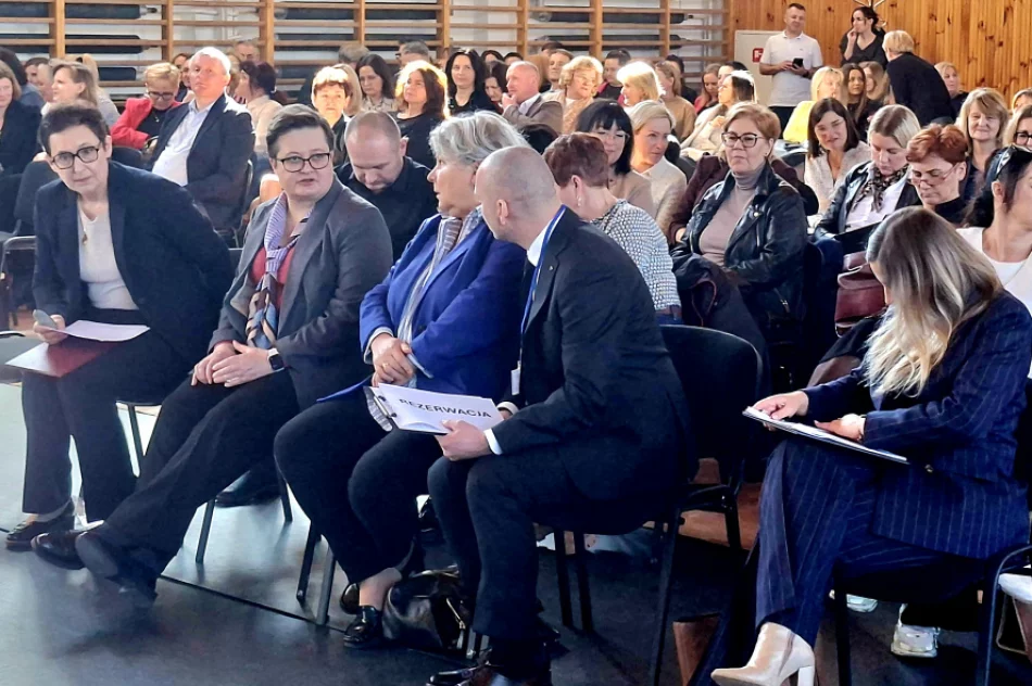 Nasi nauczyciele zostali ambasadorami Reformy 26. Konsultacje z ministerstwem - zdjęcie 9