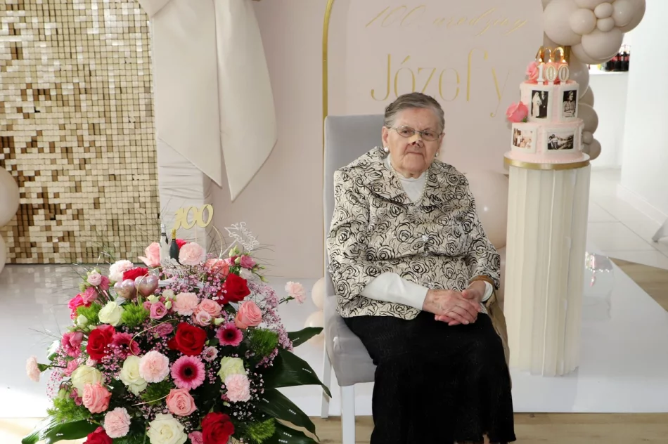 100 lecie pani Józefy Kuźmy z Męciny - zdjęcie 5