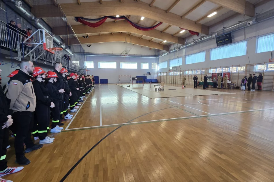 Młodzieżowa Drużyna Pożarnicza z Limanowej na II Halowych Zawodach Sportowo-Pożarniczych Powiatu Limanowskiego - zdjęcie 17
