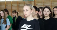 Dziewczęta ze SP 1 w Starej Wsi zwyciężają w Mistrzostwach Gminy w Piłce Ręcznej Młodzieży - zdjęcie 3
