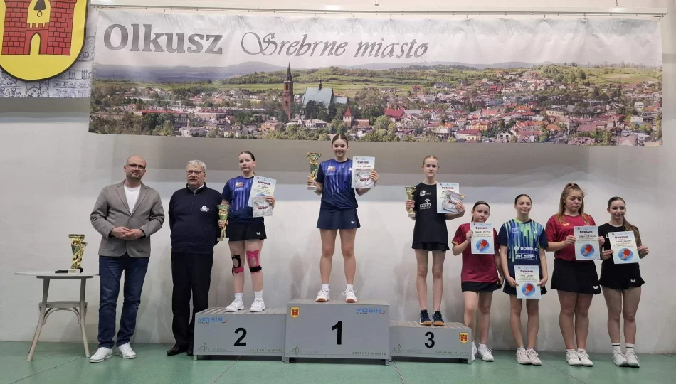 Na podium w wojewódzkiej rywalizacji: Lea Ewert, Emilia Świątek i Michał Wilczek - zdjęcie 1