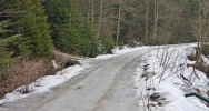 Lód, śnieg i błoto. Trudne warunki na gorczańskich szlakach - zdjęcie 5