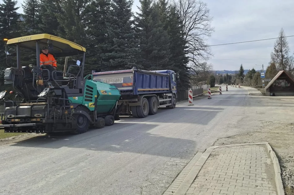 Wiosenne porządki na drogach powiatu. Budimex naprawia trasę - zdjęcie 5