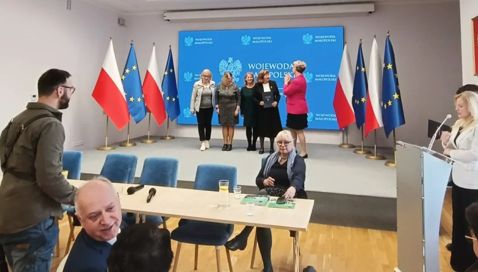 Limanowa doceniona za rozwój polityki senioralnej i działalność Rady Seniorów - zdjęcie 1
